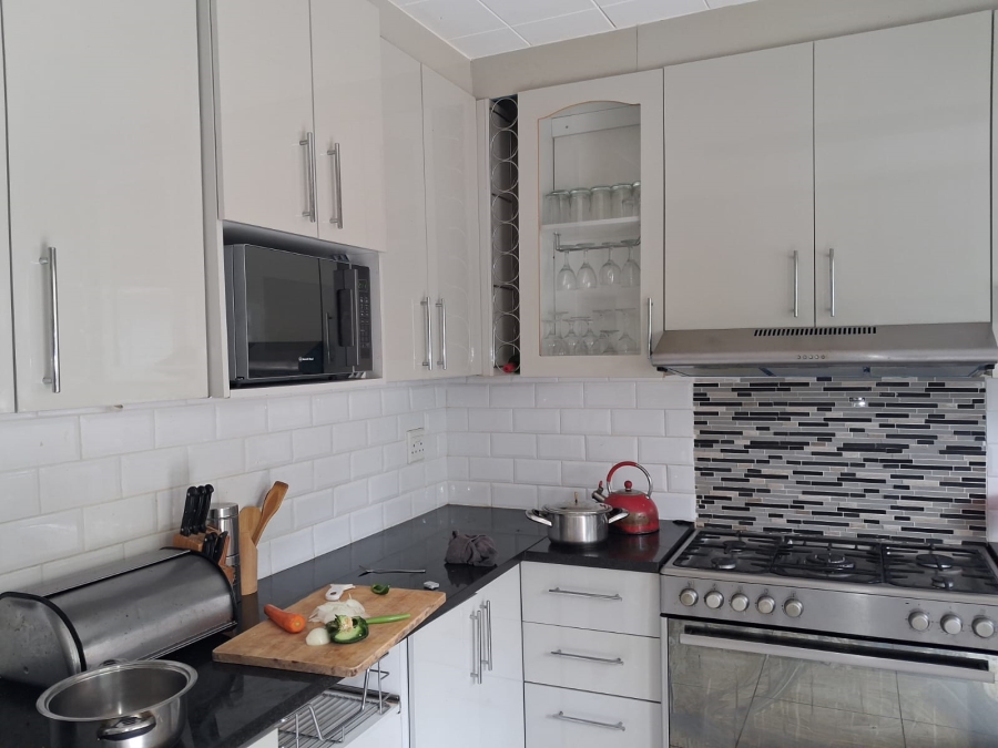 To Let 3 Bedroom Property for Rent in Gonubie Eastern Cape